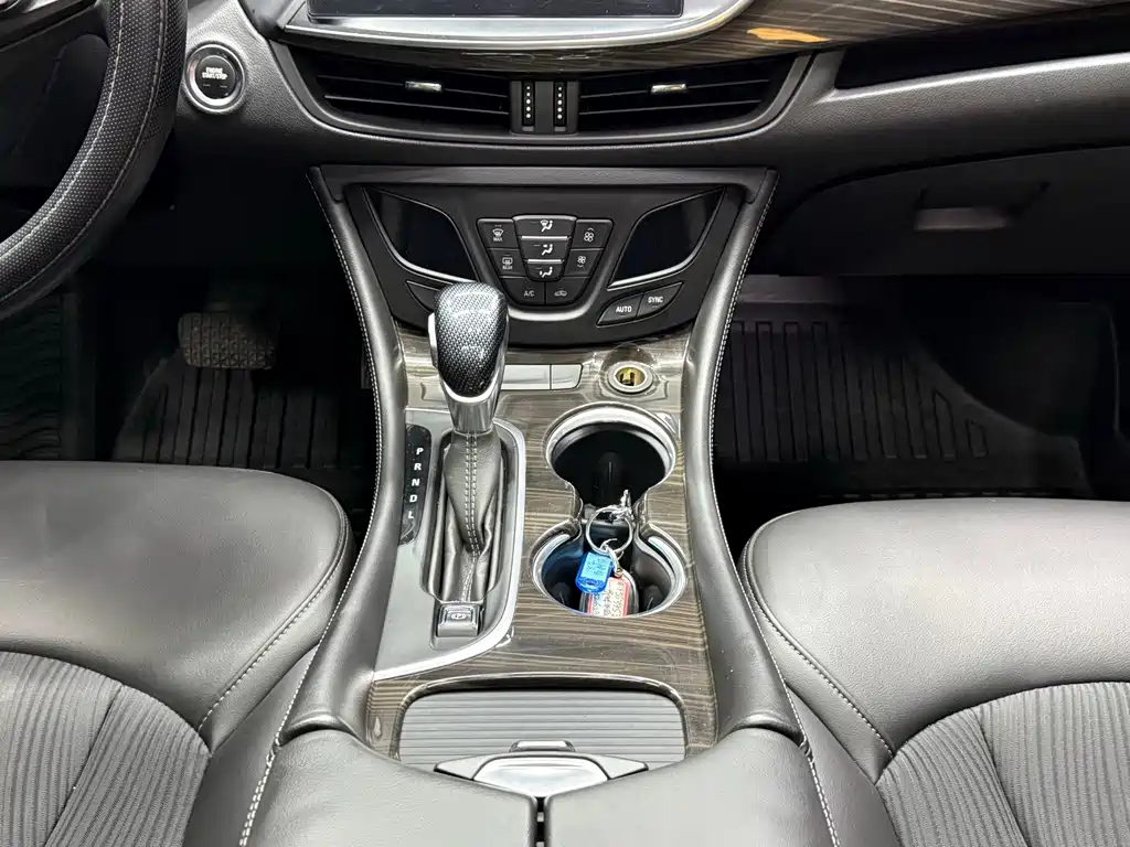 Buick Envision Plus — миниатюра 17