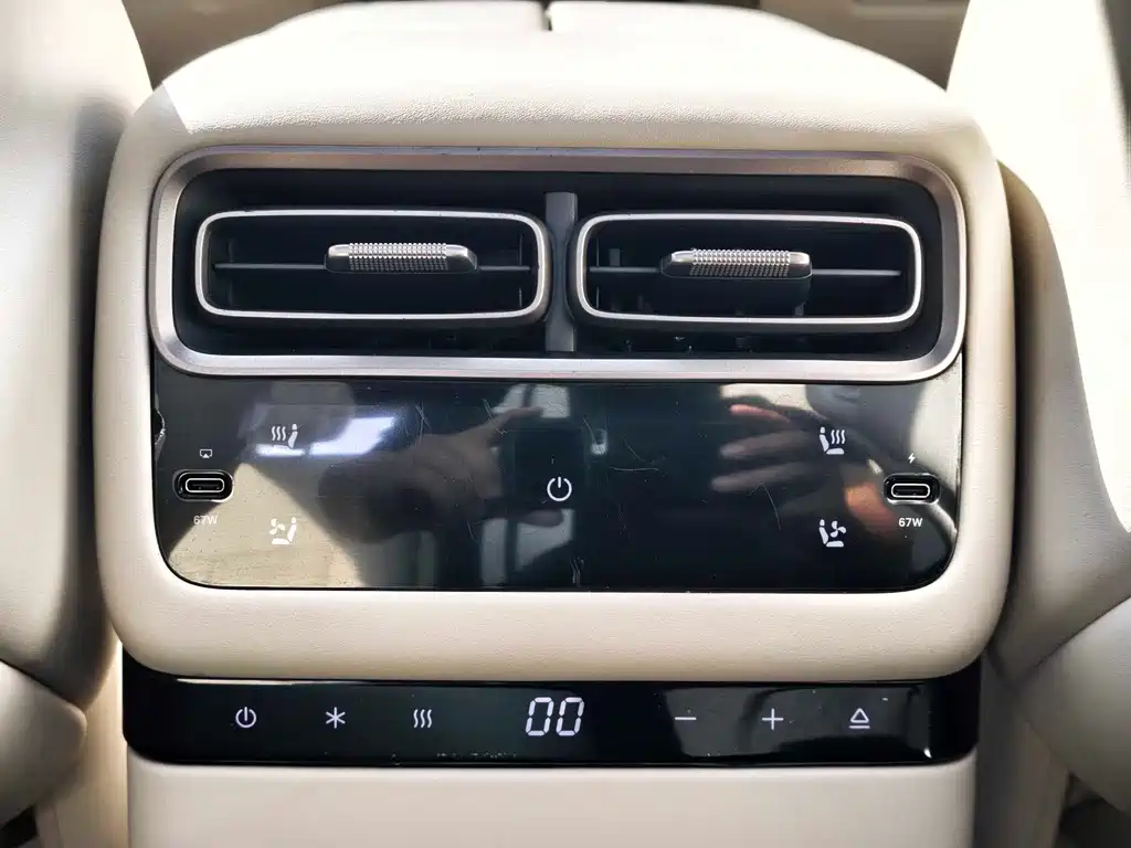 Li Auto Li i6 — миниатюра 12