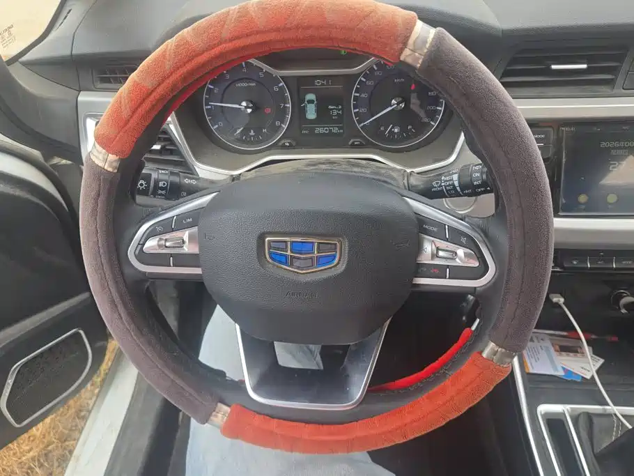 Geely Vision X3 — миниатюра 15