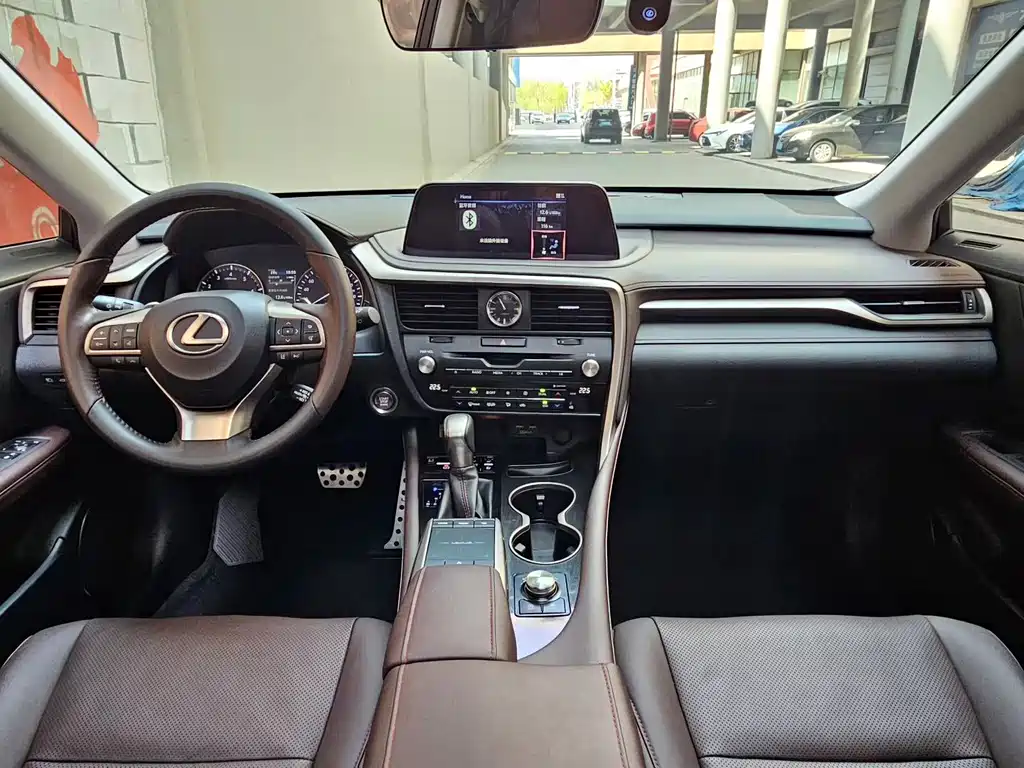 Lexus RX 2020 300 Elegant
