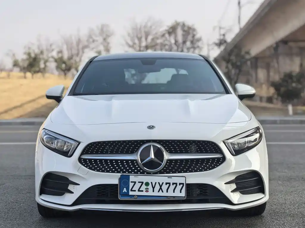 MERCEDES-BENZ A CLASS