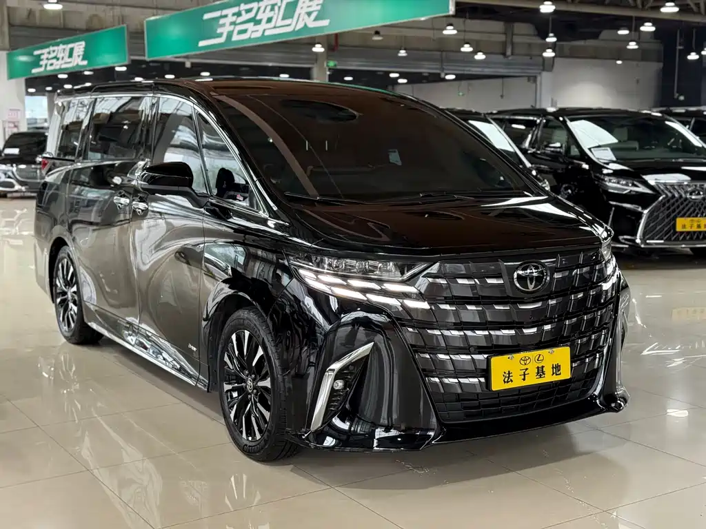 Toyota Alphard 2024 2.5L Luxury