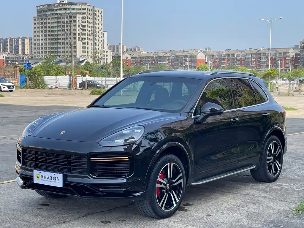 Porsche Cayenne 2016