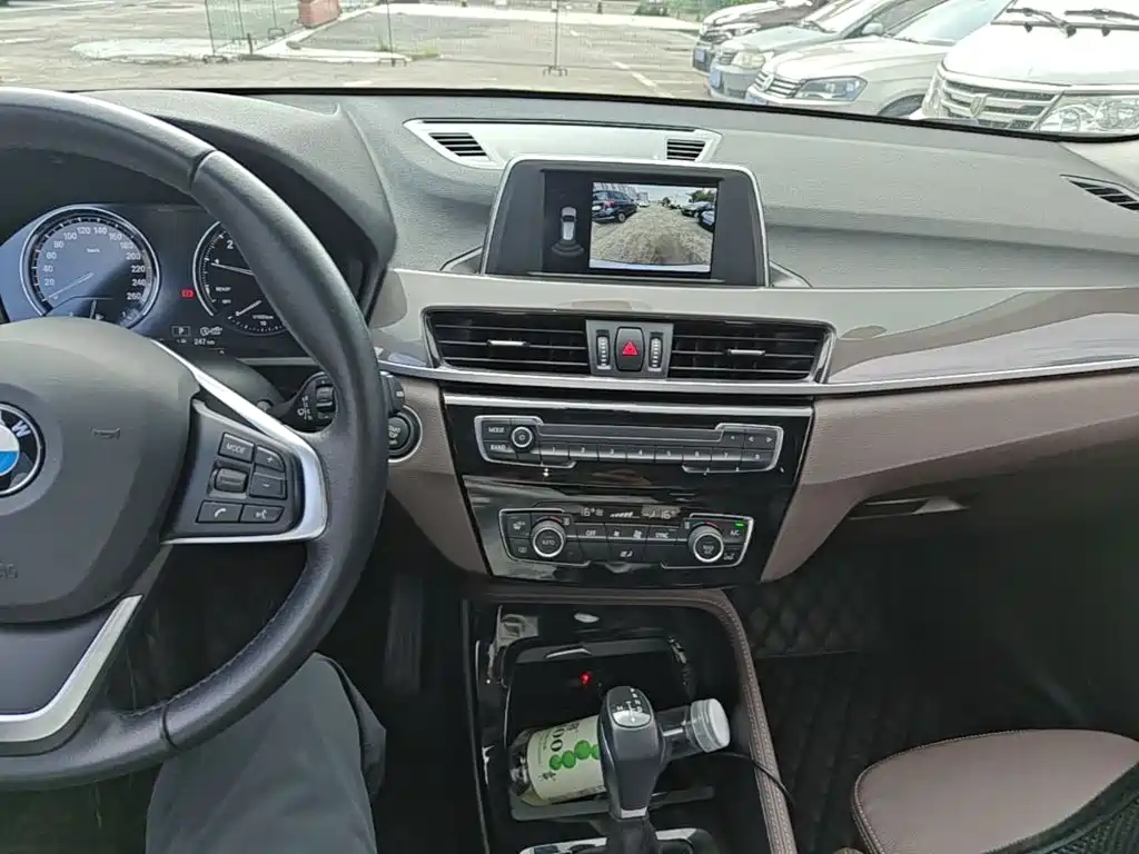 BMW X1 — миниатюра 10