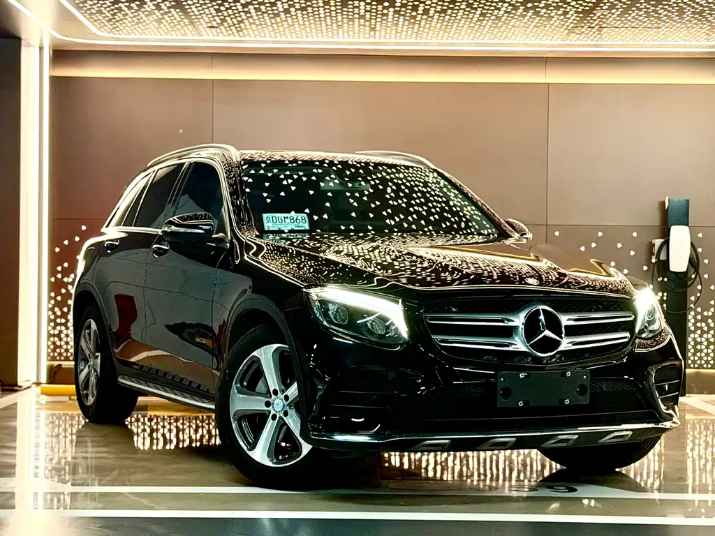 Mercedes-Benz GLC 2017 GLC 300 4MATIC