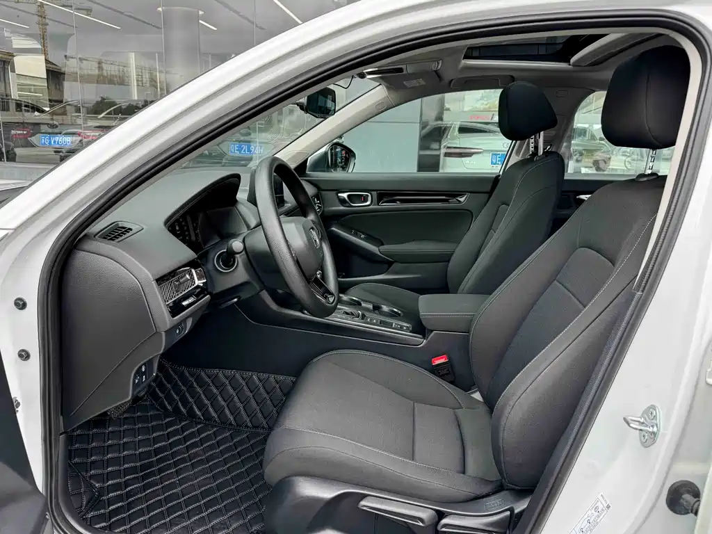 Honda Civic — миниатюра 4