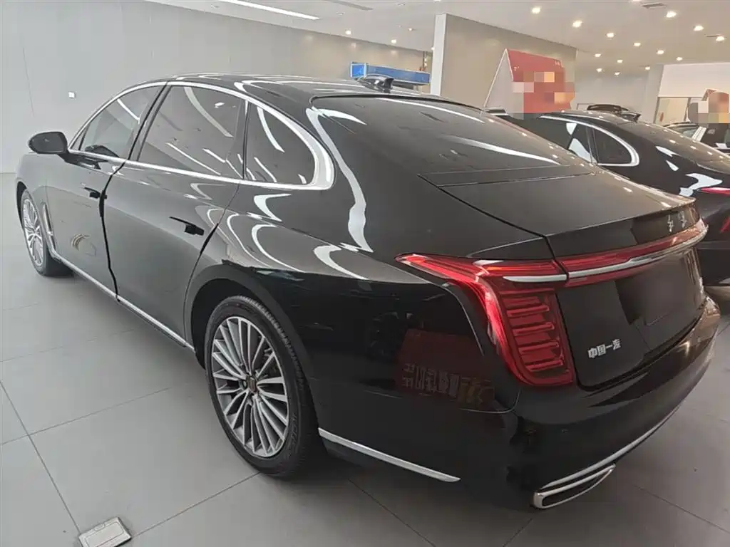 Hongqi H9 2020 2.0T