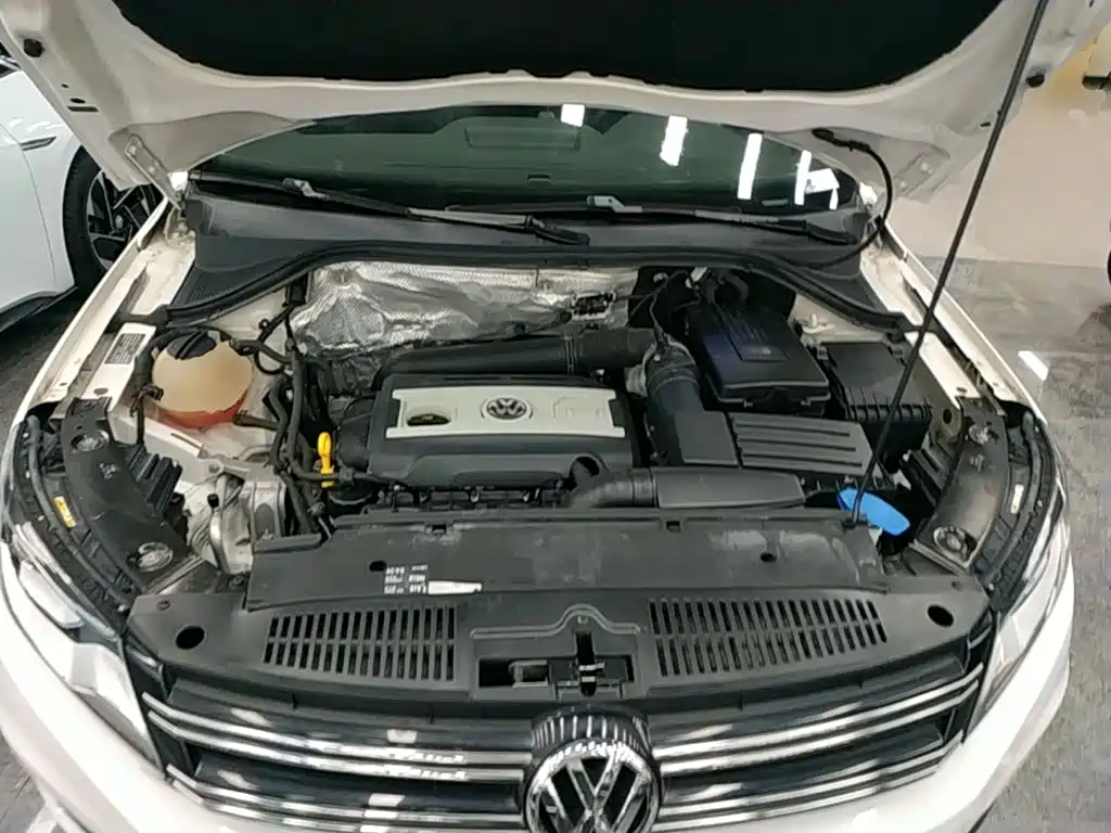 Volkswagen Tiguan — миниатюра 20