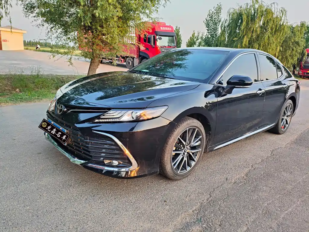 Toyota Camry 2023