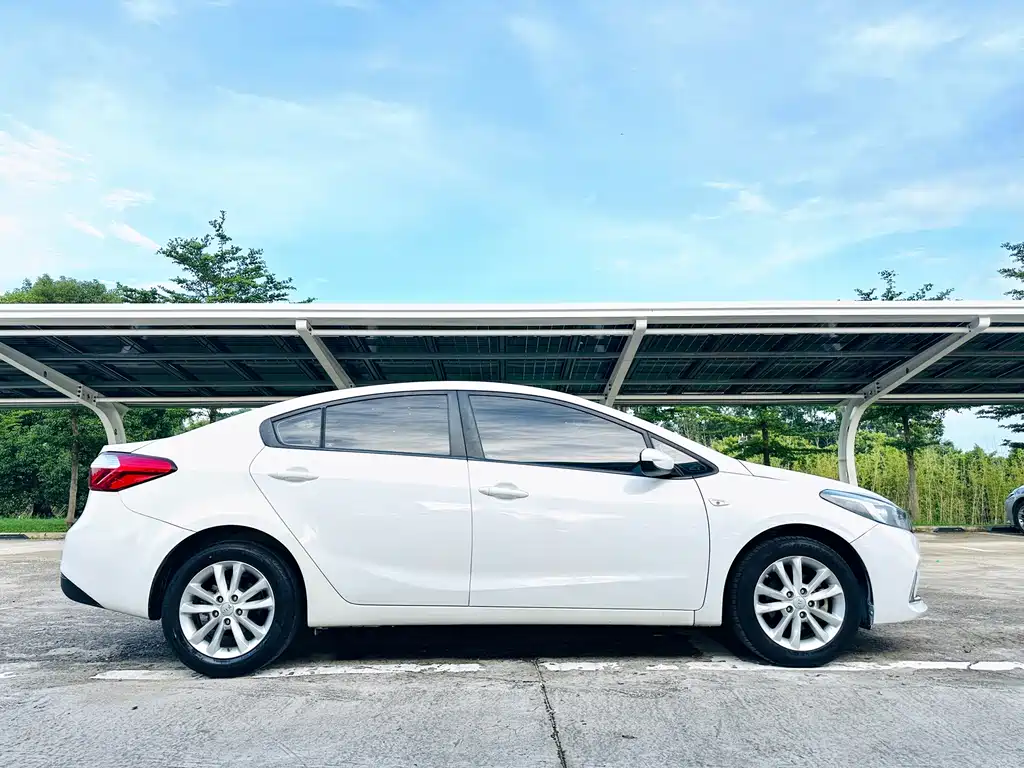 Kia K3 — миниатюра 4