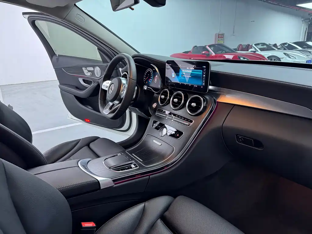 Mercedes-Benz C-Class — миниатюра 17