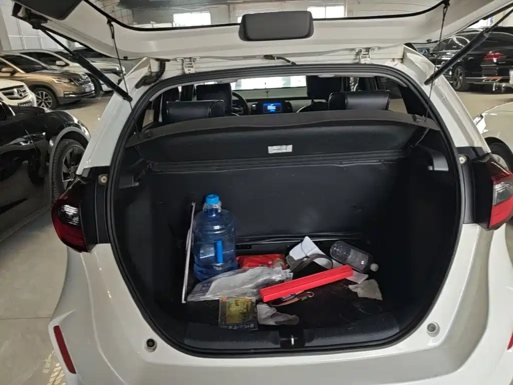 Honda Fit — миниатюра 19