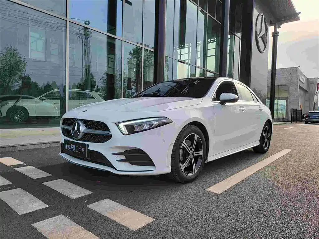 Mercedes-Benz A-Class 2022