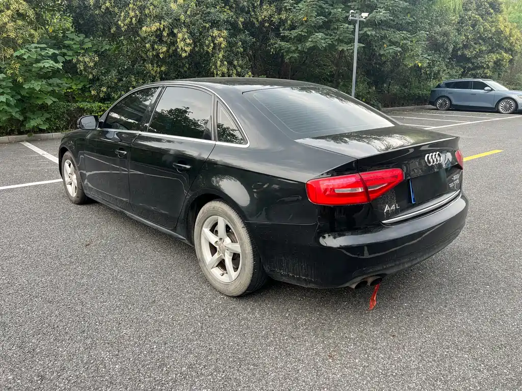 Audi A4L — миниатюра 7