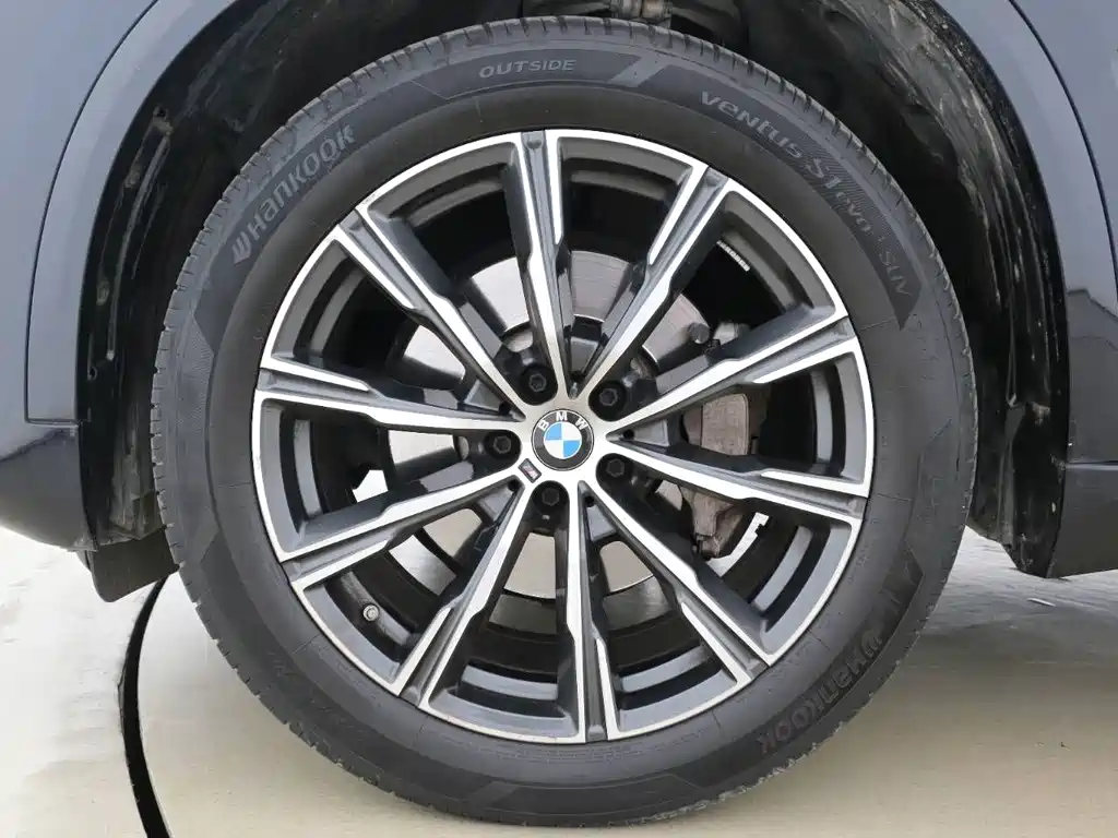 BMW X5 — миниатюра 5