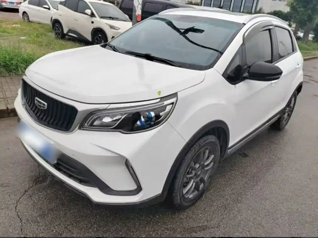 Geely Vision X3 — миниатюра 15