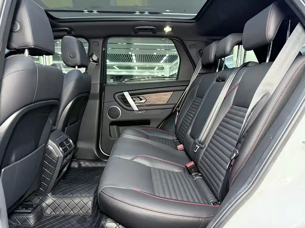 LAND ROVER DISCOVER SPORTS