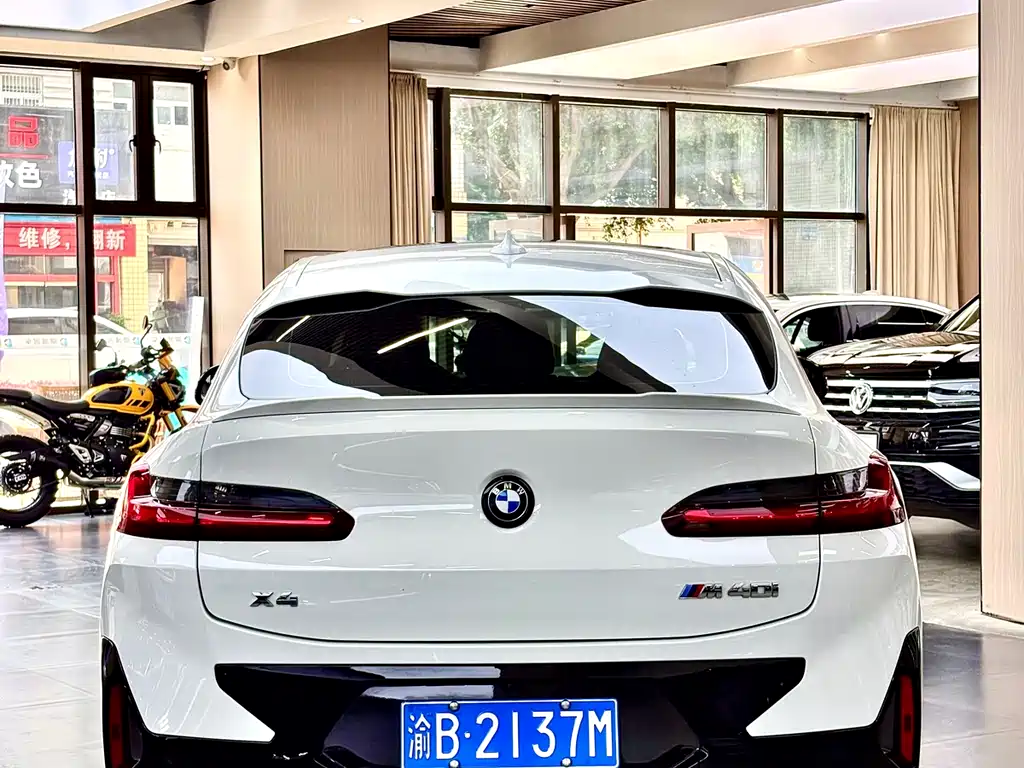 BMW X4 M40i — миниатюра 8
