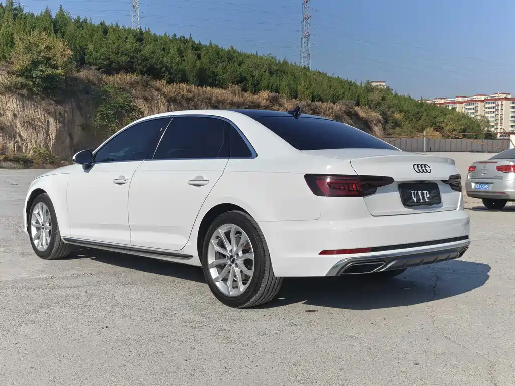 Audi A4L — миниатюра 7