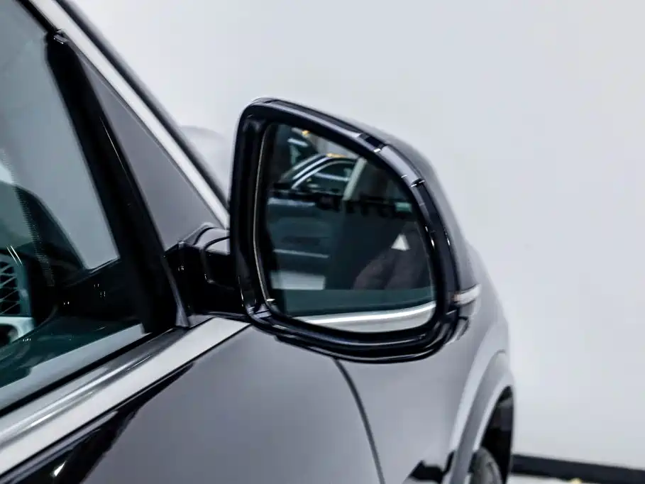 BMW X5 — миниатюра 26
