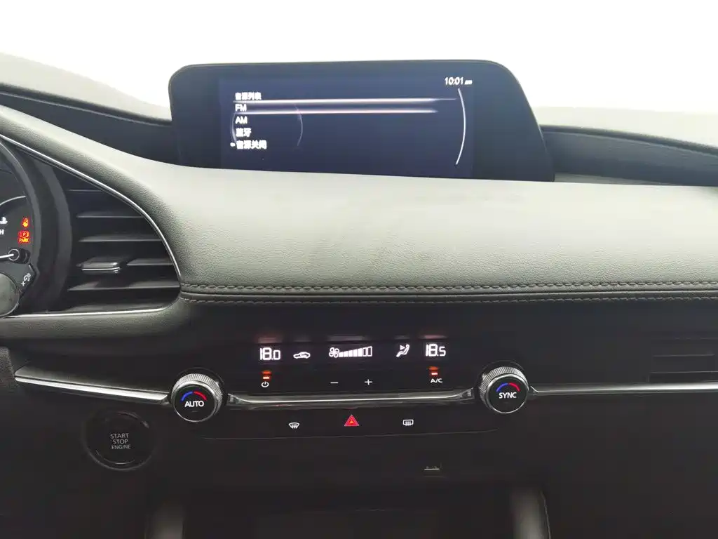 Mazda 3 Axela — миниатюра 12