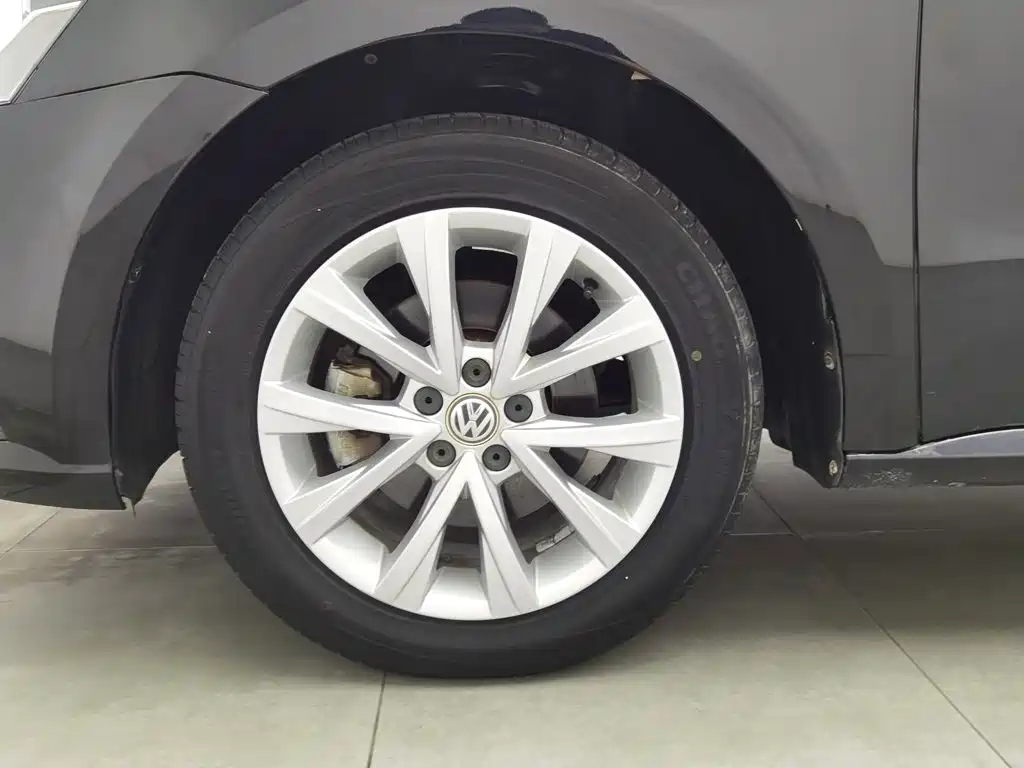Volkswagen Lavida — миниатюра 17