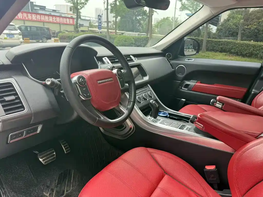 Land Rover Range Rover Sport 2017 3.0 SC V6 HSE DYNAMIC