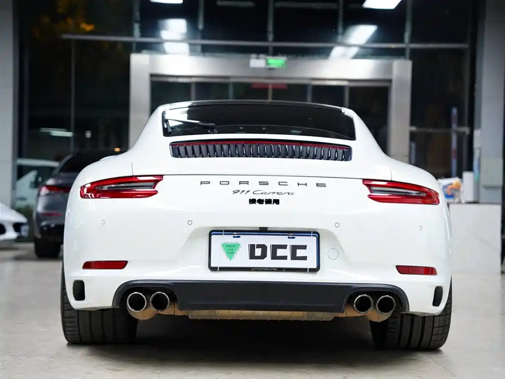 Porsche 911 2016 Carrera 3.0T