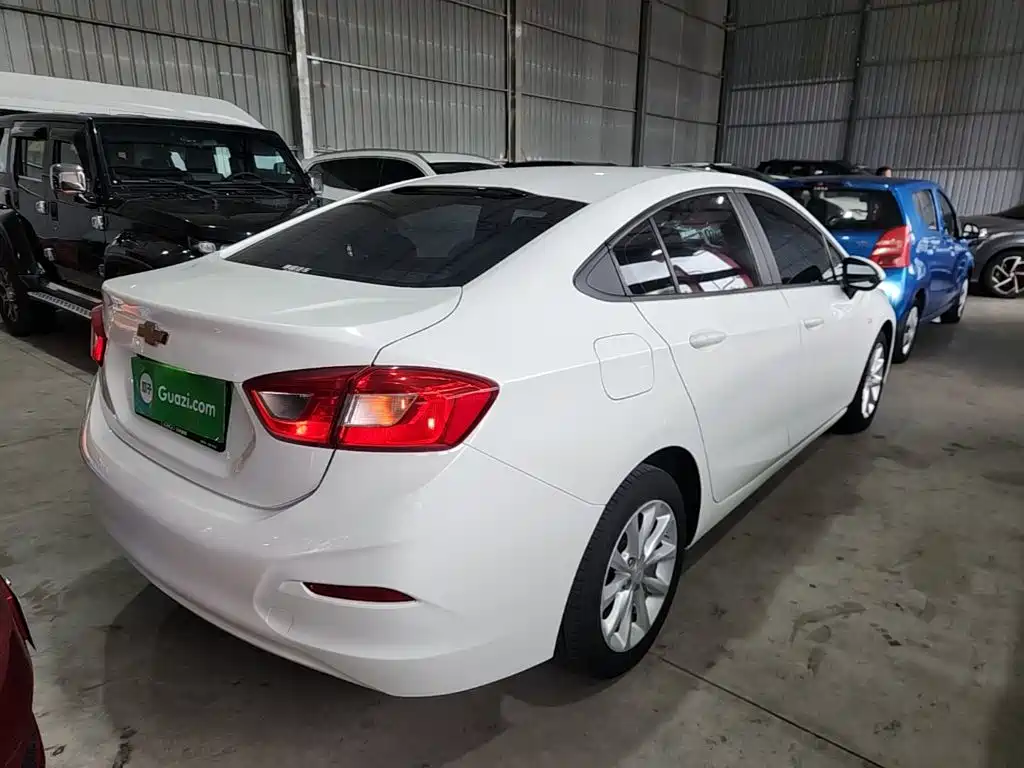 Chevrolet Cruze — миниатюра 7
