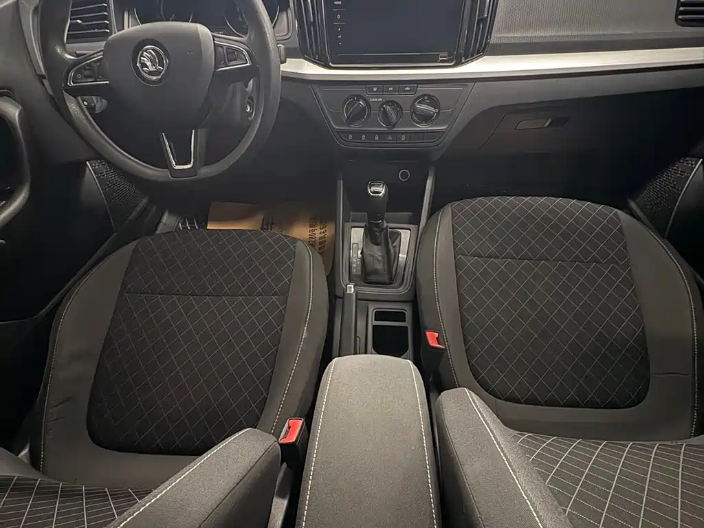 Skoda Kamiq — миниатюра 13