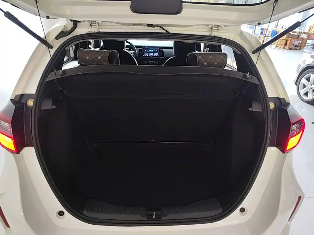 Honda Fit — миниатюра 19
