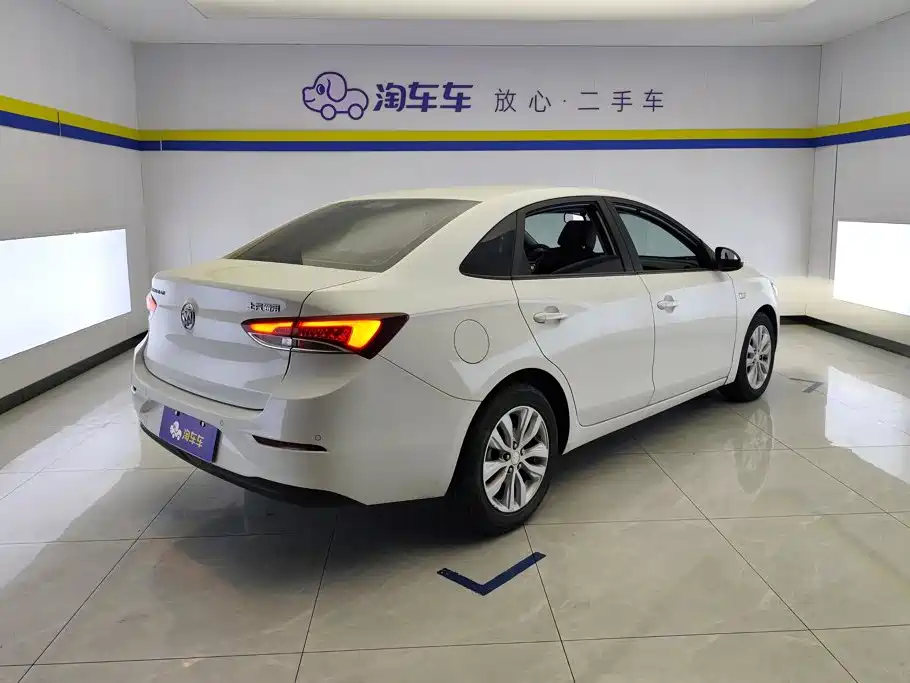 Buick Excelle — миниатюра 3