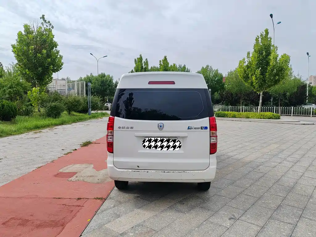 Jinbei Hiace EV — миниатюра 6