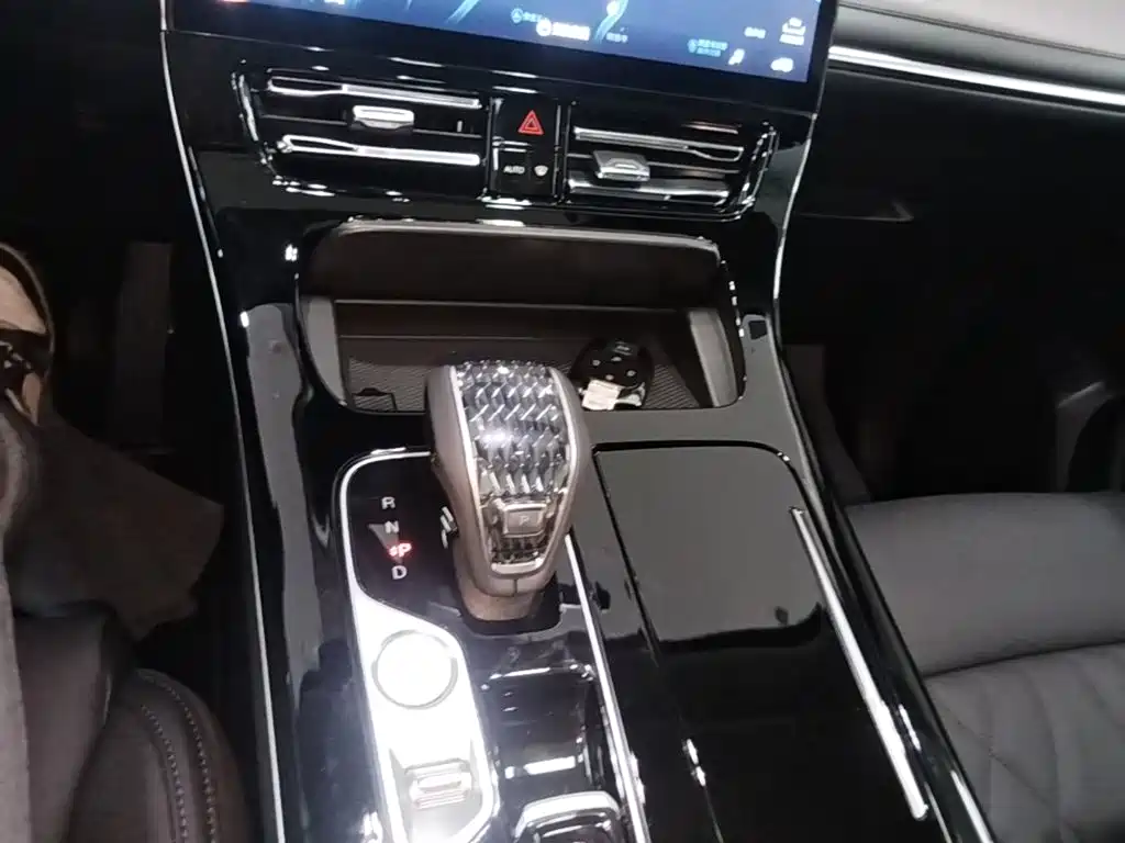 GAC Motor Trumpchi M8 — миниатюра 14