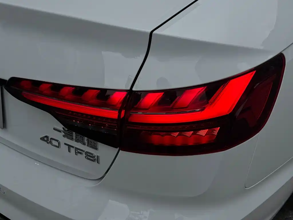 Audi A4L — миниатюра 20