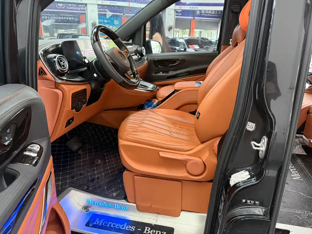 Mercedes-Benz Vito (Import) — миниатюра 4