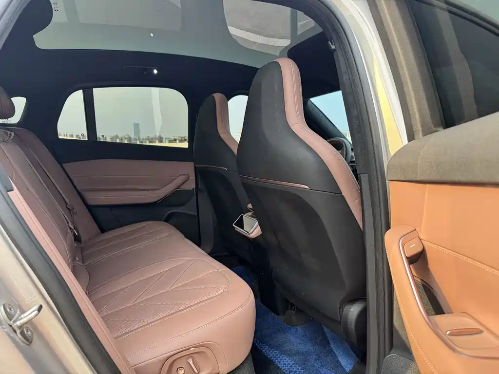 NIO EC6 — миниатюра 11