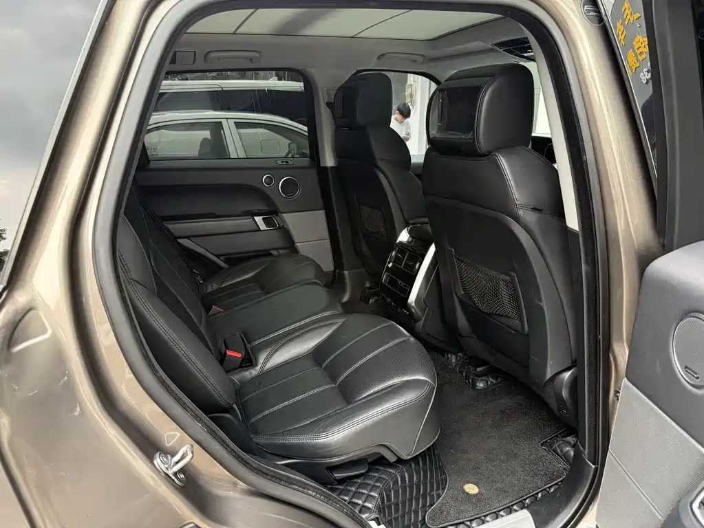 Land Rover Sport — миниатюра 11