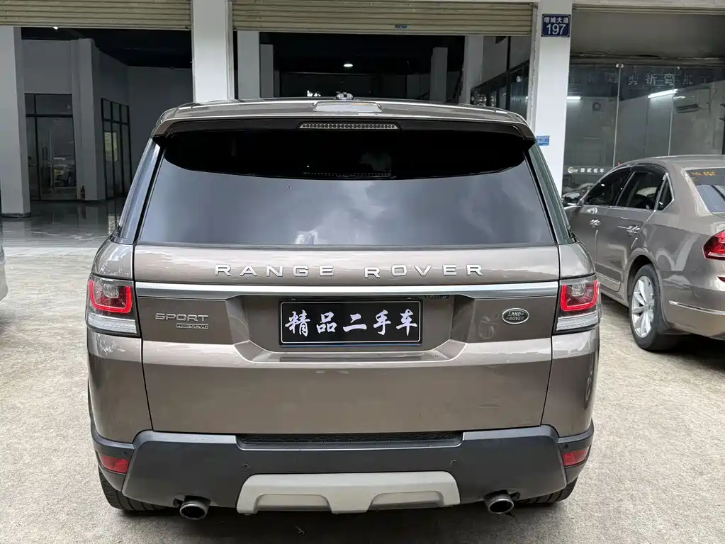 Land Rover Sport — миниатюра 17