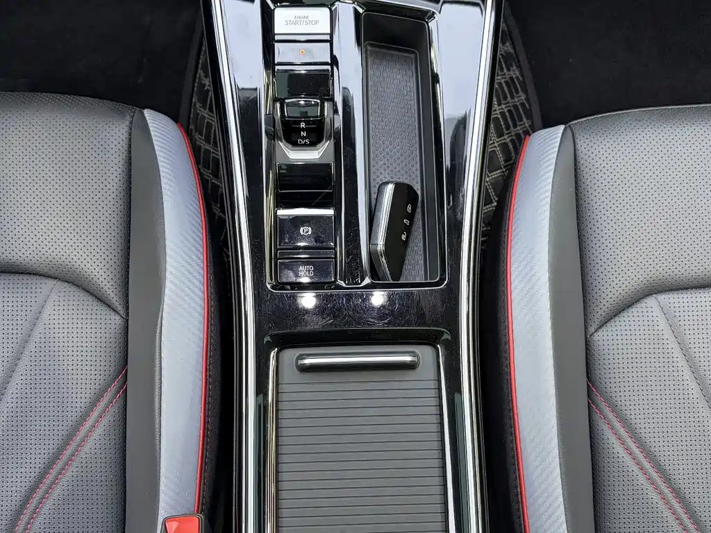 Volkswagen Lamando — миниатюра 10
