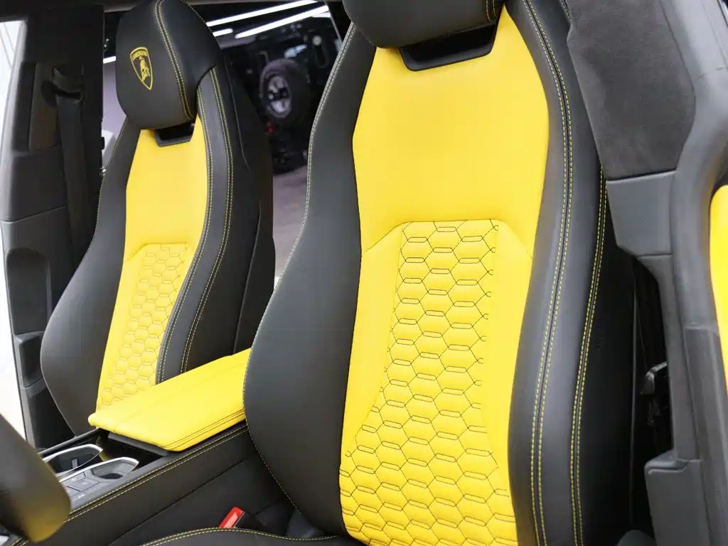 Lamborghini Urus — миниатюра 3