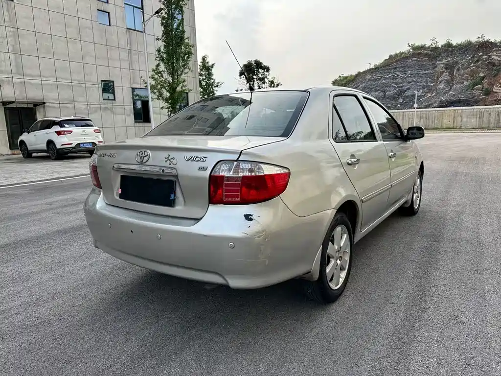 Toyota Vios 2006 1.3L GL MT