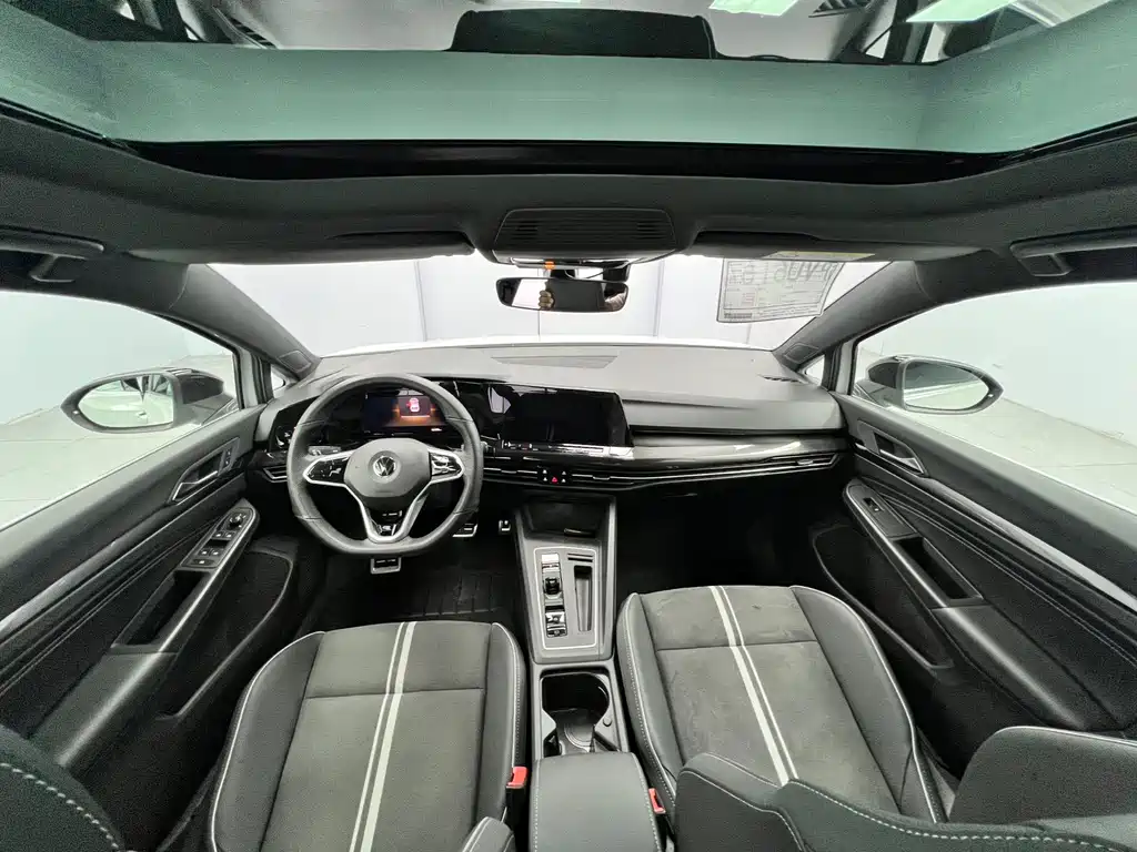 Volkswagen Golf — миниатюра 8