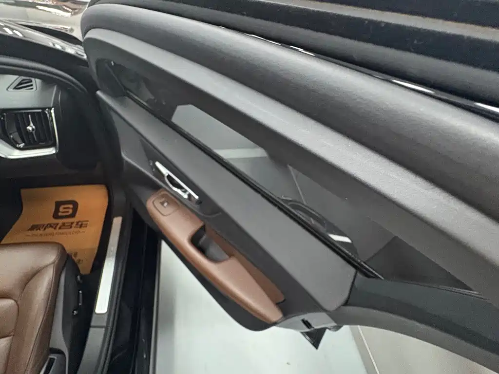 Volvo S60 — миниатюра 6