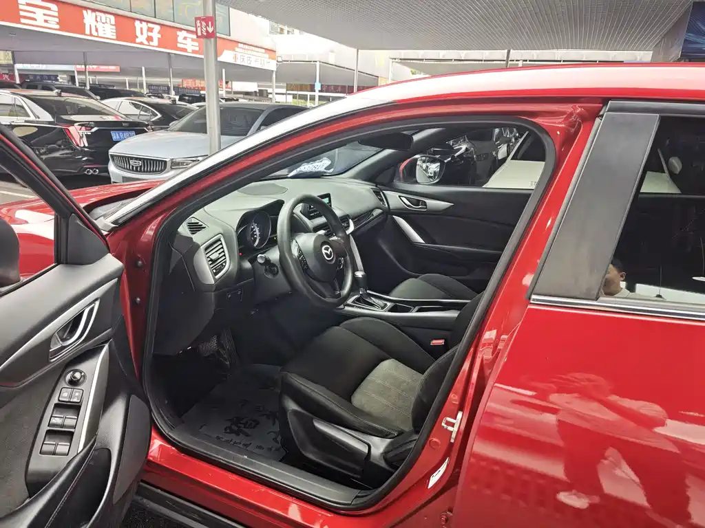 Mazda CX-4 — миниатюра 6