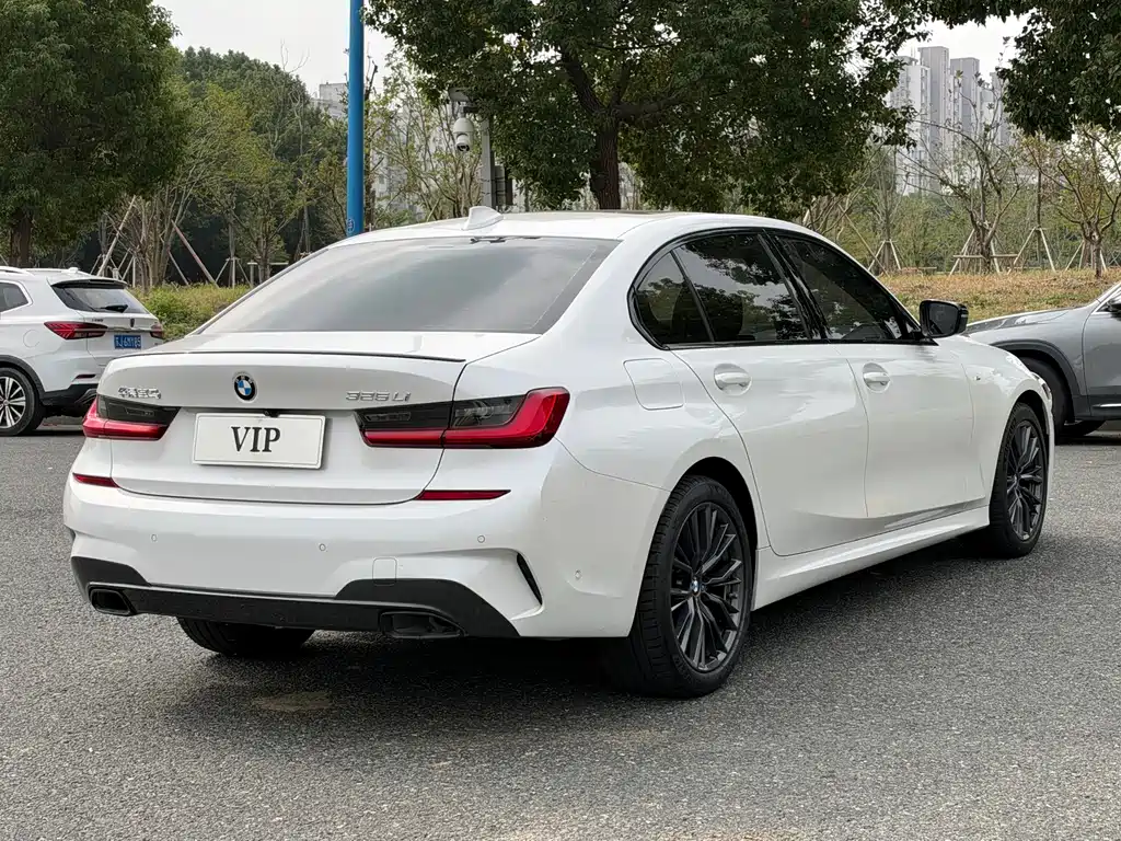 BMW 3 Series — миниатюра 5
