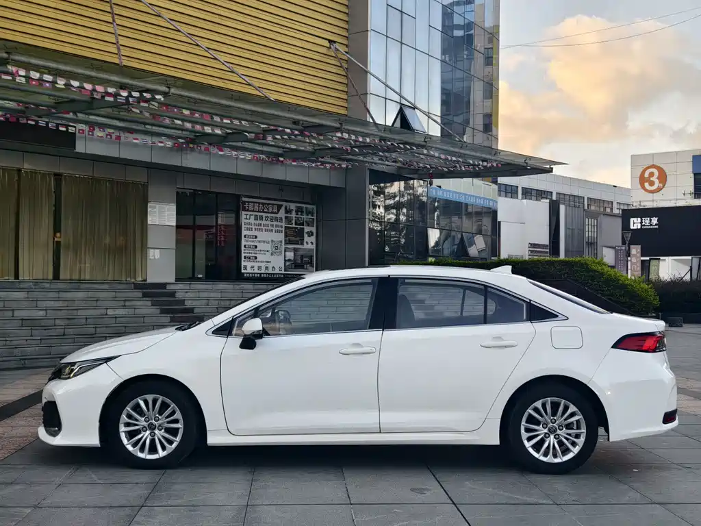 Toyota Allion — миниатюра 8
