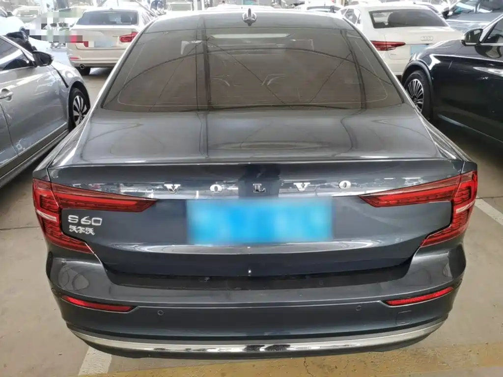 Volvo S60 — миниатюра 6
