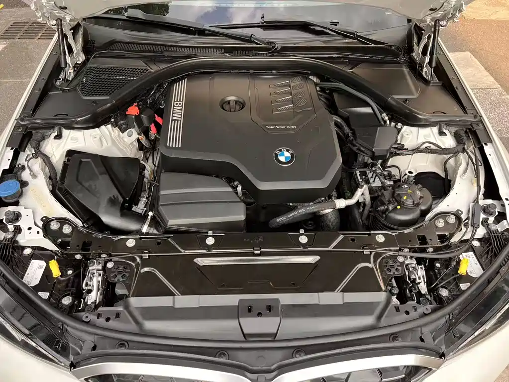 BMW 3 Series — миниатюра 8