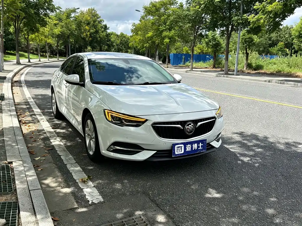 Buick Regal — миниатюра 4